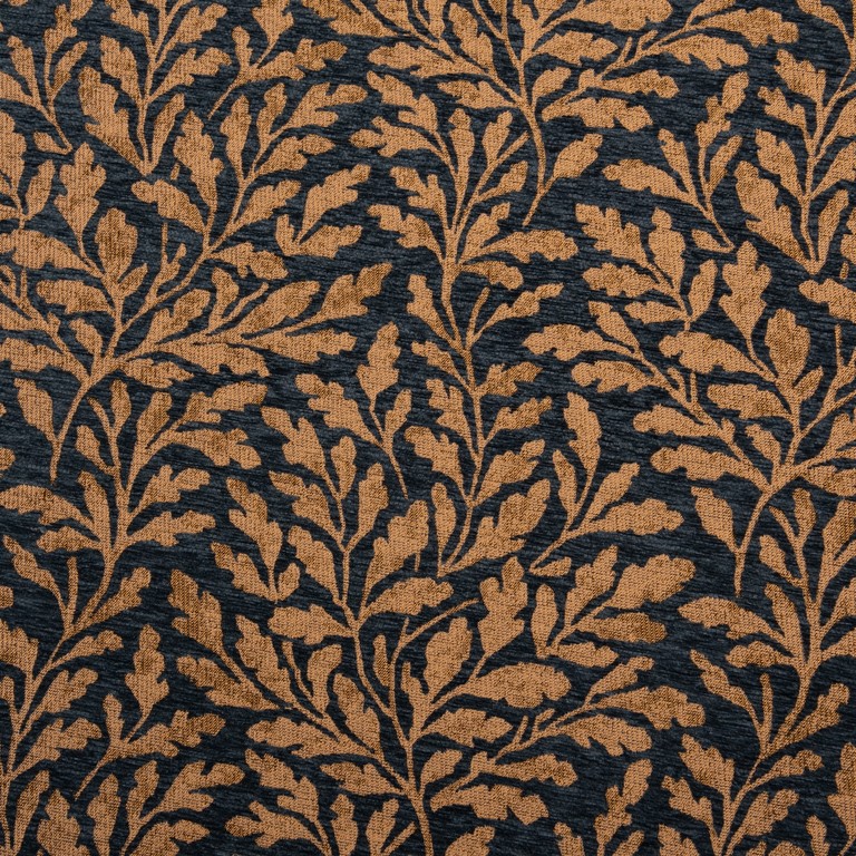 Rioja blickdichter Dekoschal mit Jugendstil-inspiriertem Pflanzenmuster in Beige, Gold oder Blau aus Strukturstoff.