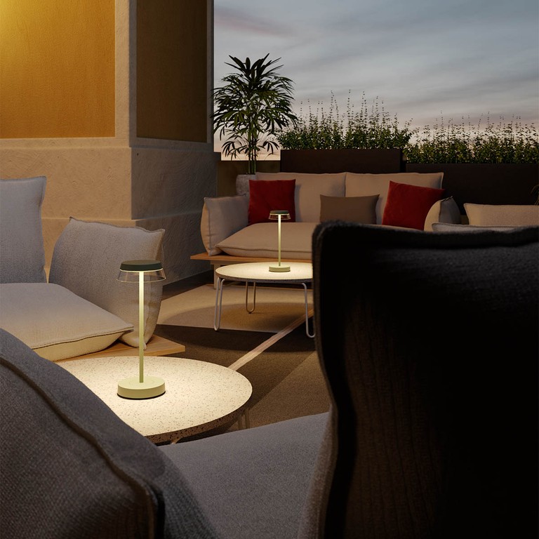 Iluna Table lamp
