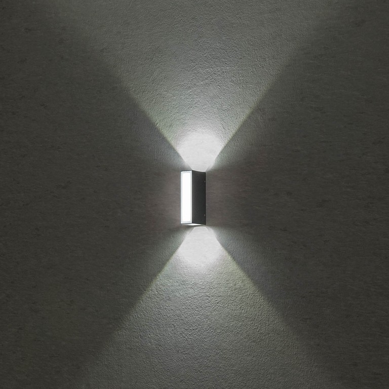 Ivar Wall lamp