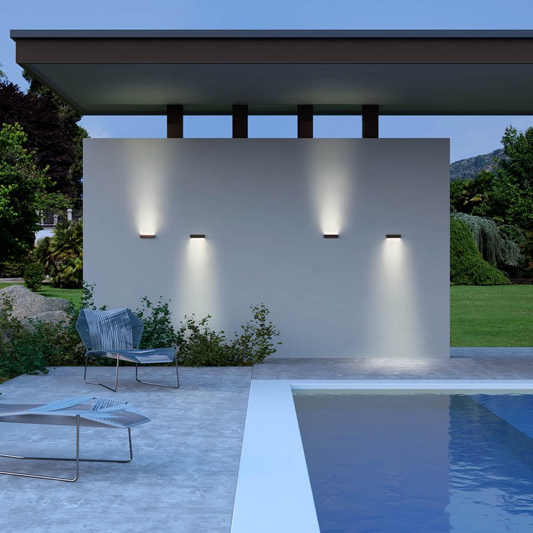 Omnia Wall lamp