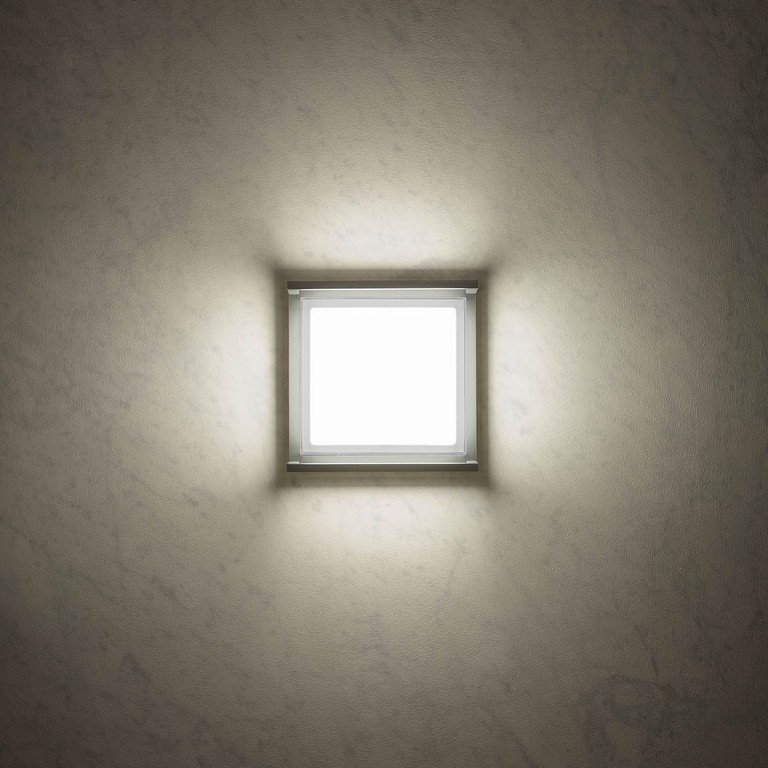 Scrigno Wall lamp
