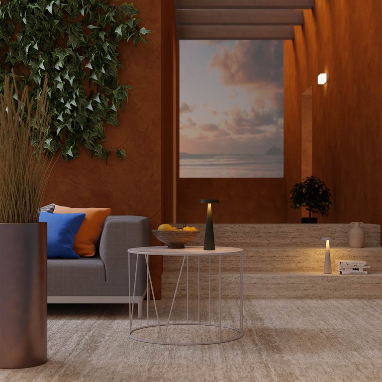 Tao Table lamp