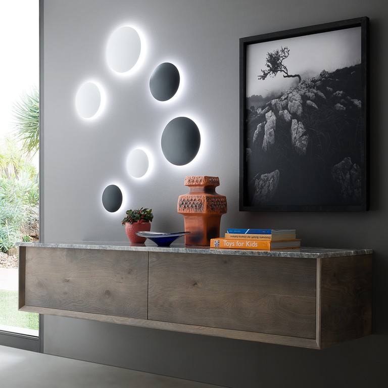 Umbra Wall lamp