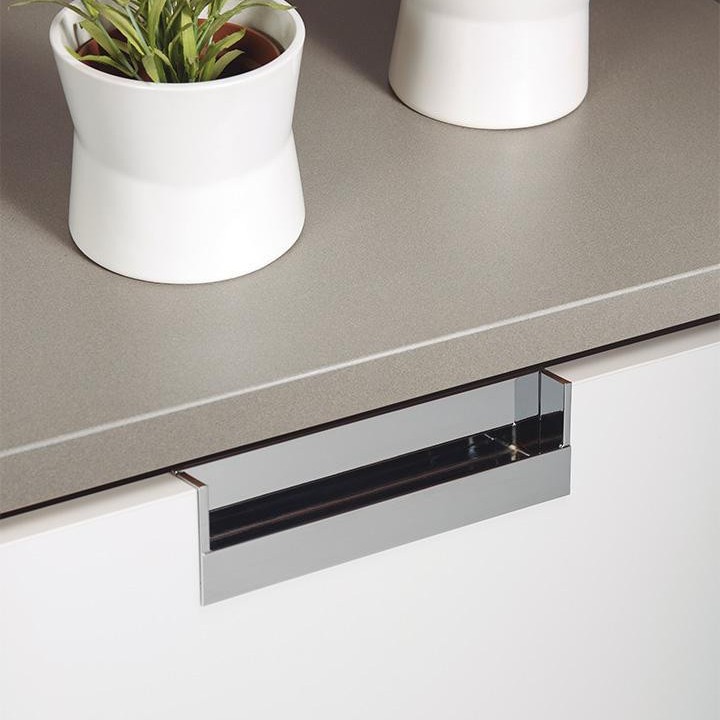 FLAT integrierter Kantenmöbelgriff aus Zamak für Schränke und Schubladen im minimalistischen Design