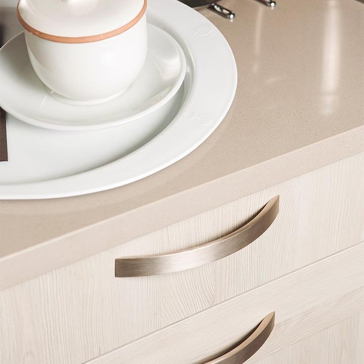 ARKO Möbelgriff aus Aluminium mit geschwungenem ergonomischem Design für Schränke und Schubladen