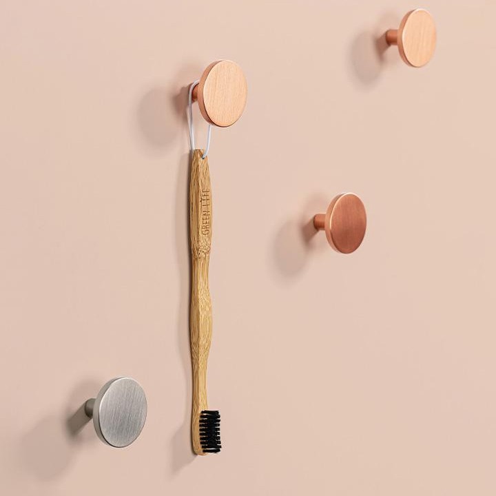 COMO zamak wall hook in Polished Chrome, Matt Black, Brushed Gold, Brushed Nickel or Matt White.